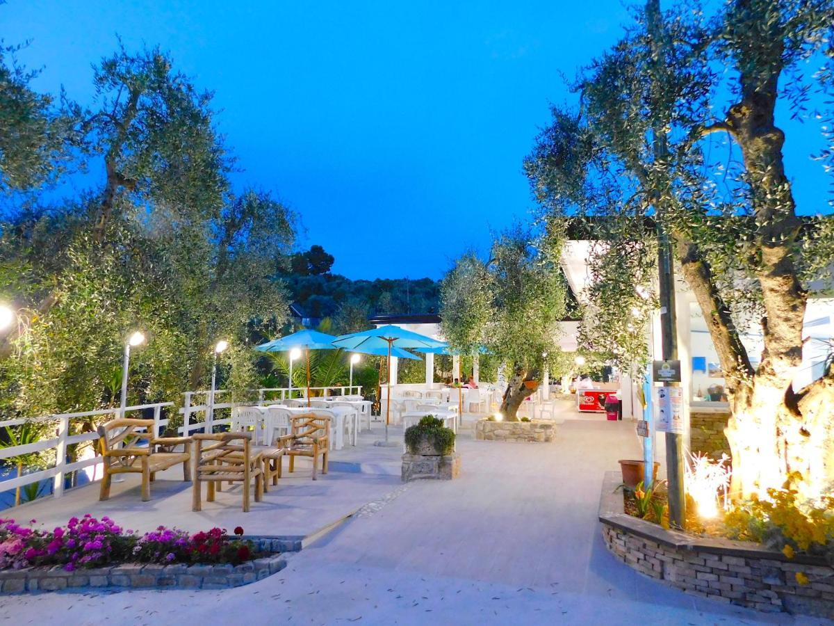 Village Valle D'Oro Aparthotel San Menaio Zewnętrze zdjęcie