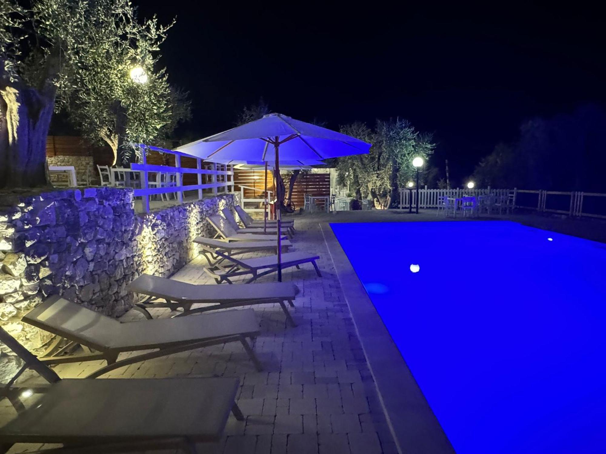 Village Valle D'Oro Aparthotel San Menaio Zewnętrze zdjęcie