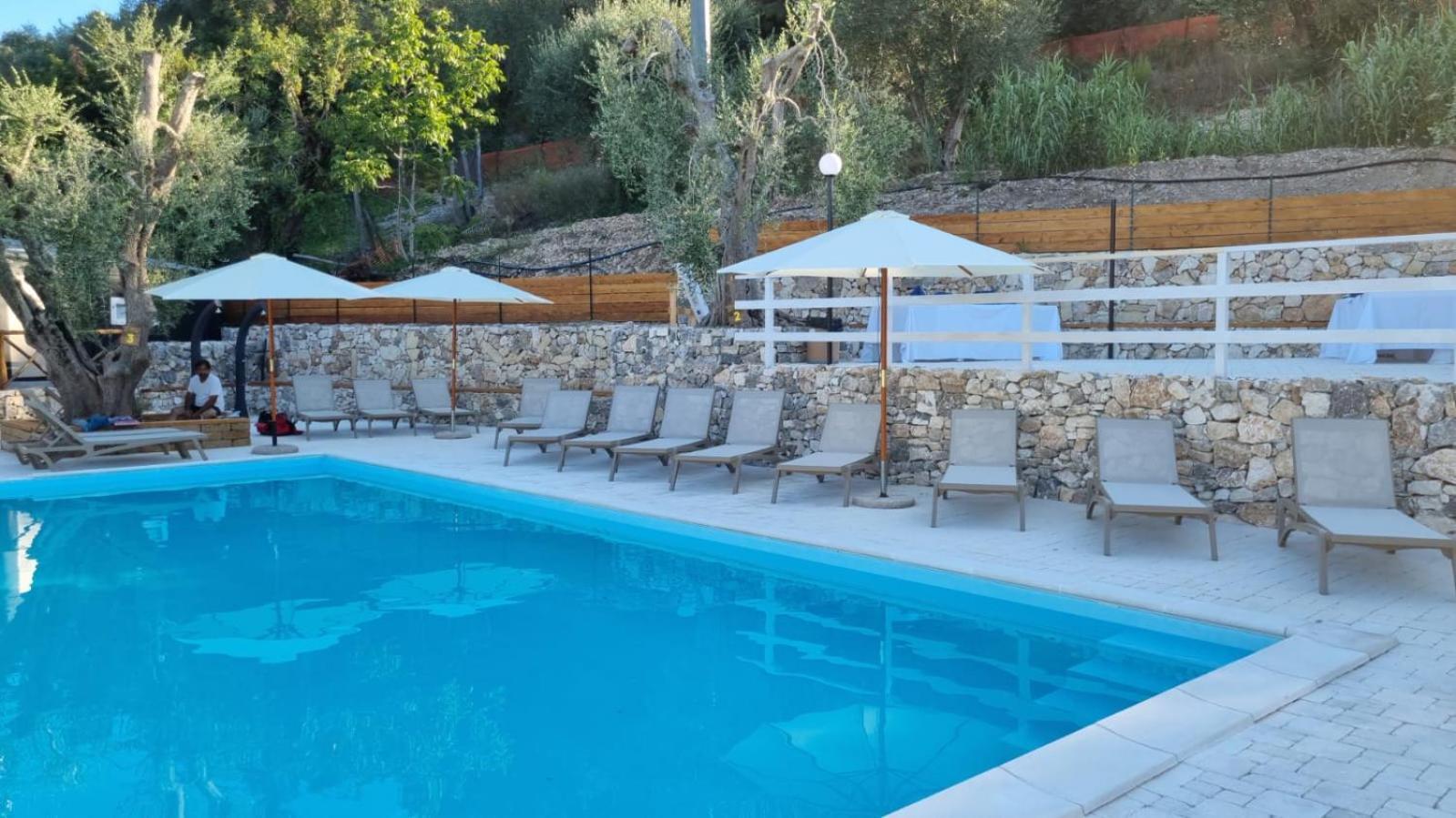 Village Valle D'Oro Aparthotel San Menaio Zewnętrze zdjęcie