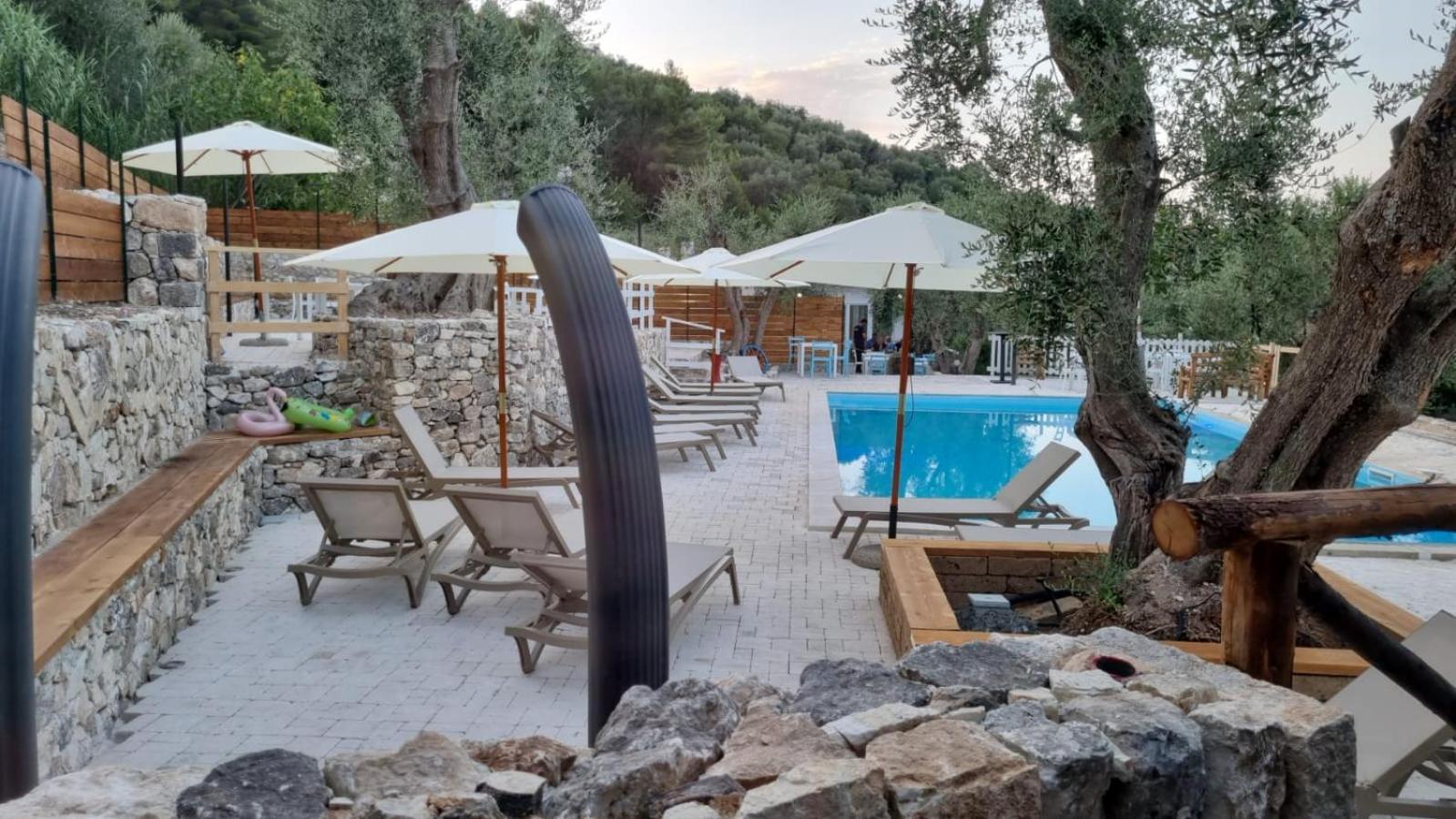 Village Valle D'Oro Aparthotel San Menaio Zewnętrze zdjęcie